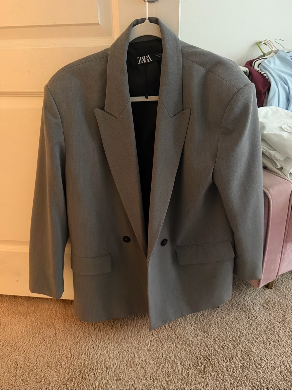 Zara Men's Light Gray Double-Breasted Blazer